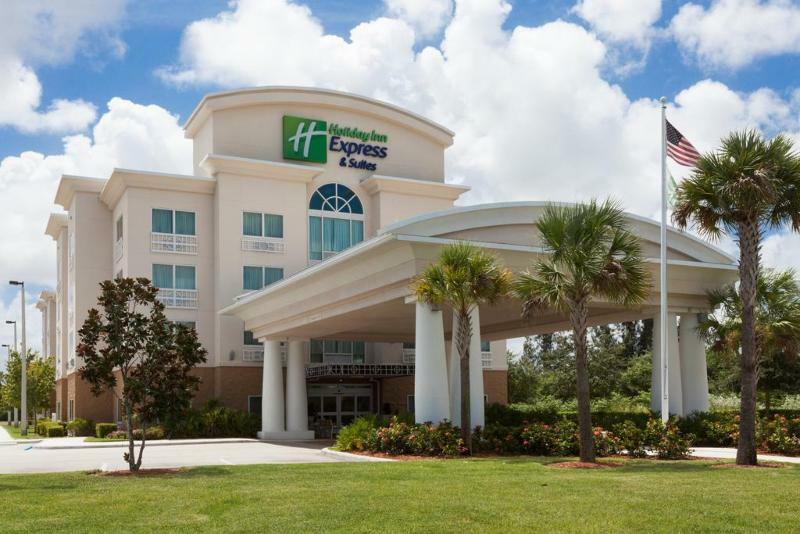 Holiday Inn Express Hotel & Suites Fort Pierce West Экстерьер фото