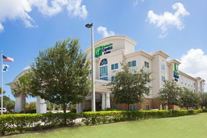 Holiday Inn Express Hotel & Suites Fort Pierce West Экстерьер фото